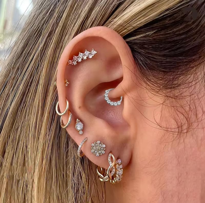 L'Essenziale del Piercing Daith