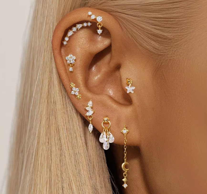 Aracely | Piercing Helix con Pendente a Catena