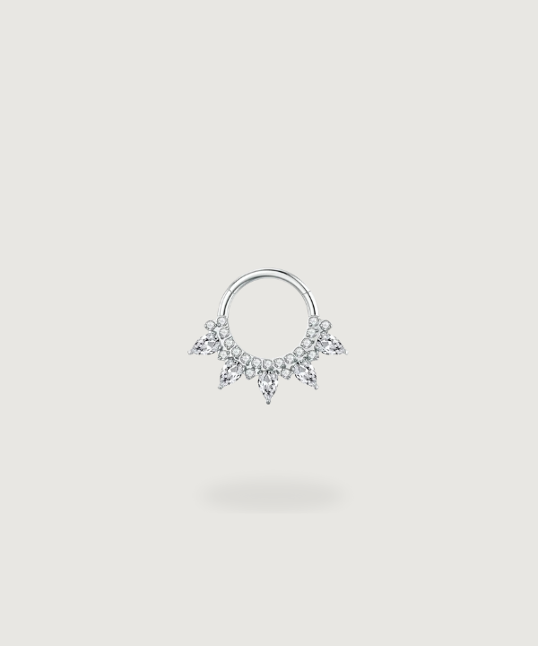 Piercing Daith anello in titanio argento con diamanti incastonati