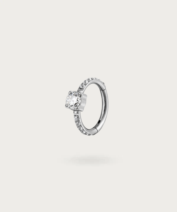 Piercing in Titanio e Zirconia Bianca, Ideale per Helix, il Lobo, il Conch, e il Daith