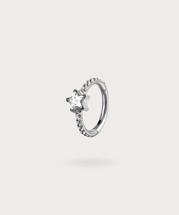 Piercing Snug Anello in Titanio a Stella in argento