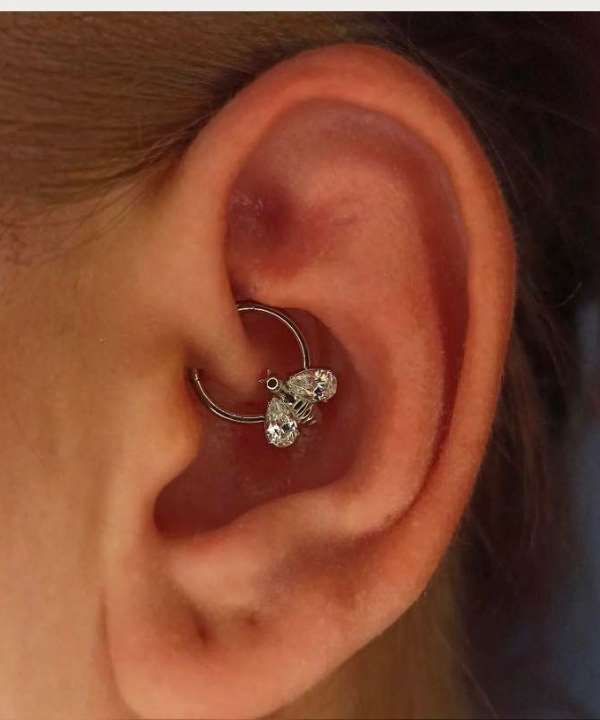 Piercing anello in titanio per il Helix donna