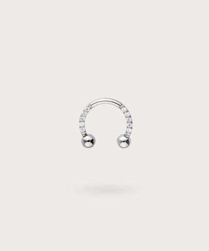 piercing Daith a forma di ferro di cavallo in titanio argentato