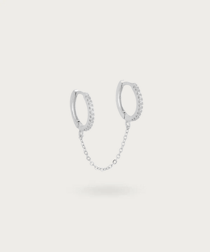 Piercing per orecchio in argento con catena