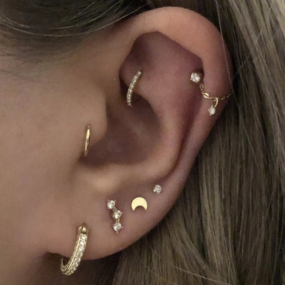 Piercing Diamante per Orecchio Hina, un Aggiunta Lussuosa alla Tua Collezione per Forward Helix